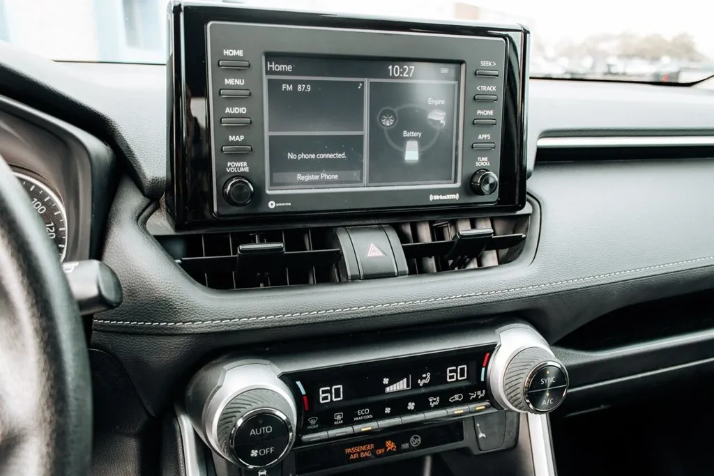 Toyota RAV4 photo 19