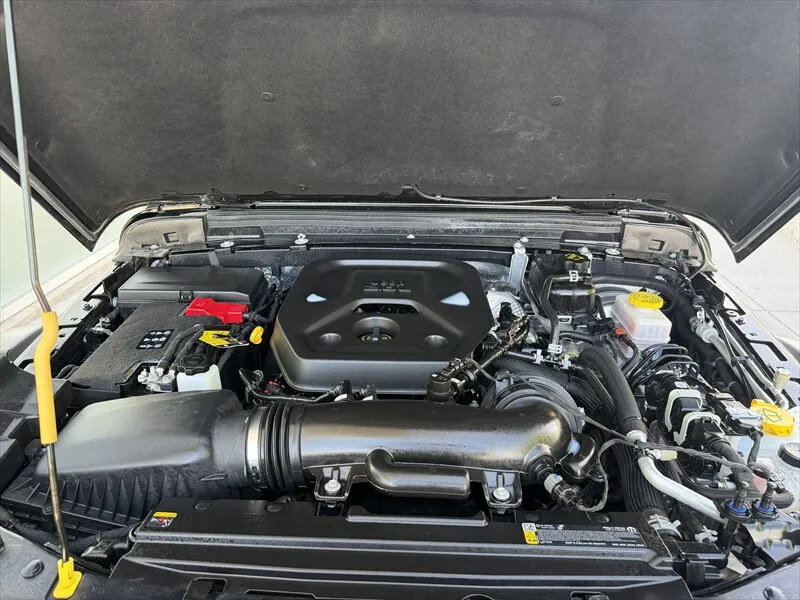 Jeep Wrangler photo 7