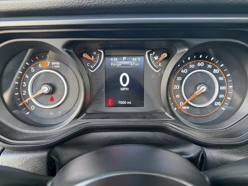 Jeep Wrangler photo 28