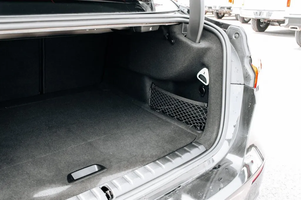 BMW 2 Series photo 30