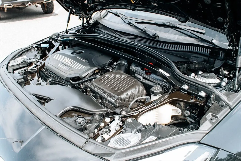 BMW 2 Series photo 39