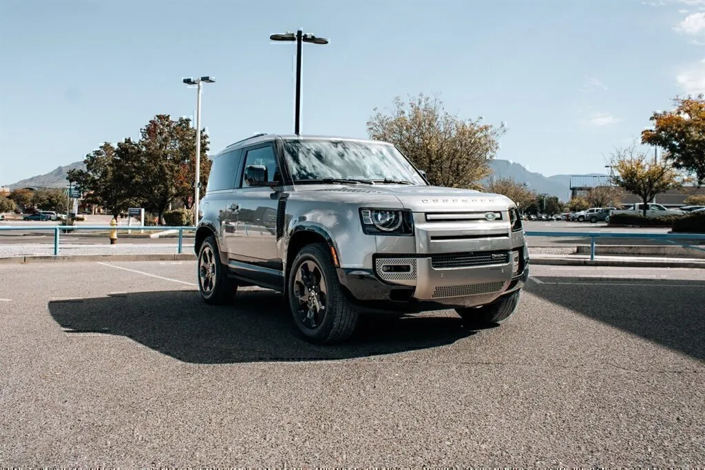 2022 Land Rover Defender