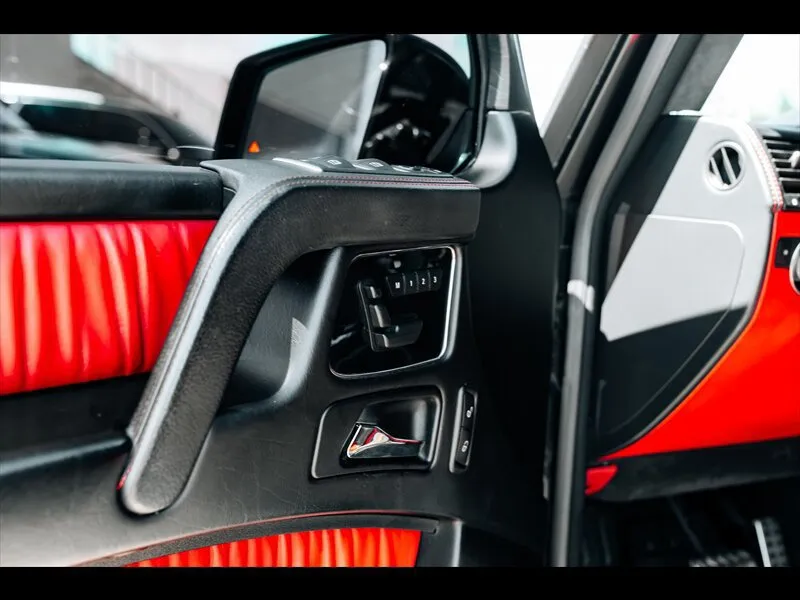Mercedes-Benz G-Class photo 19