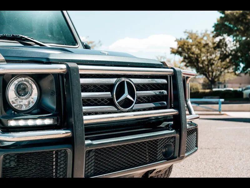 Mercedes-Benz G-Class photo 10