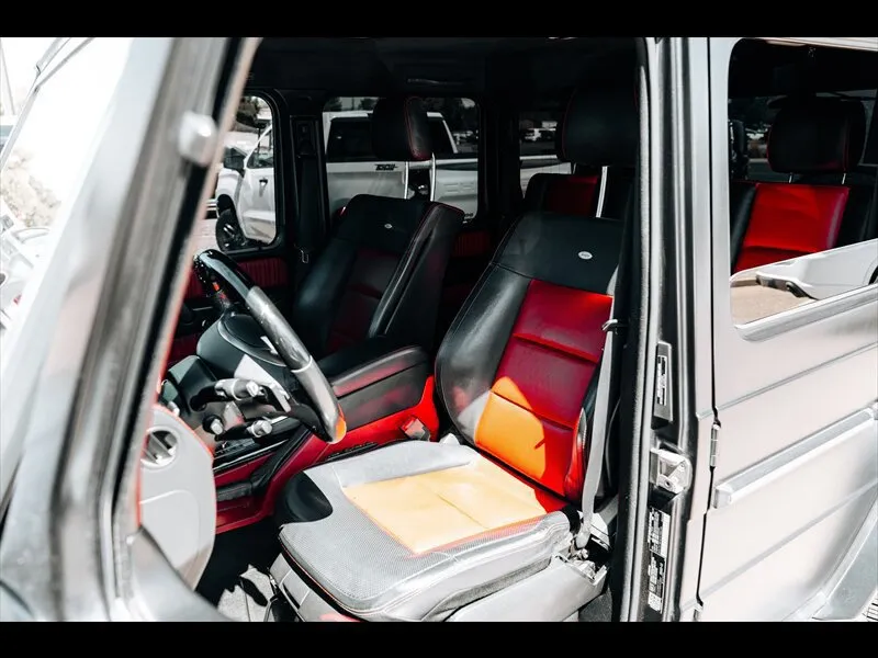Mercedes-Benz G-Class photo 23