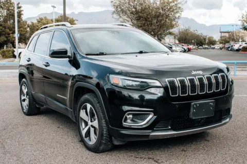 Black 2021 Jeep Cherokee Limited for sale in Albuquerque, NM