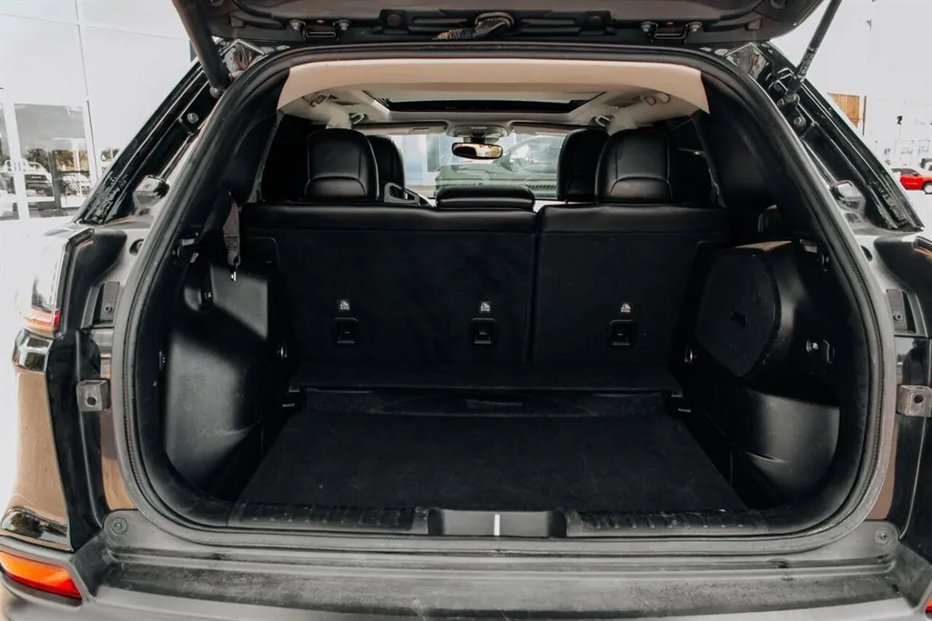 Jeep Cherokee photo 28