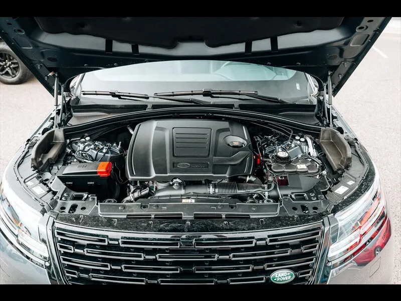 Land Rover Range Rover Velar photo 50