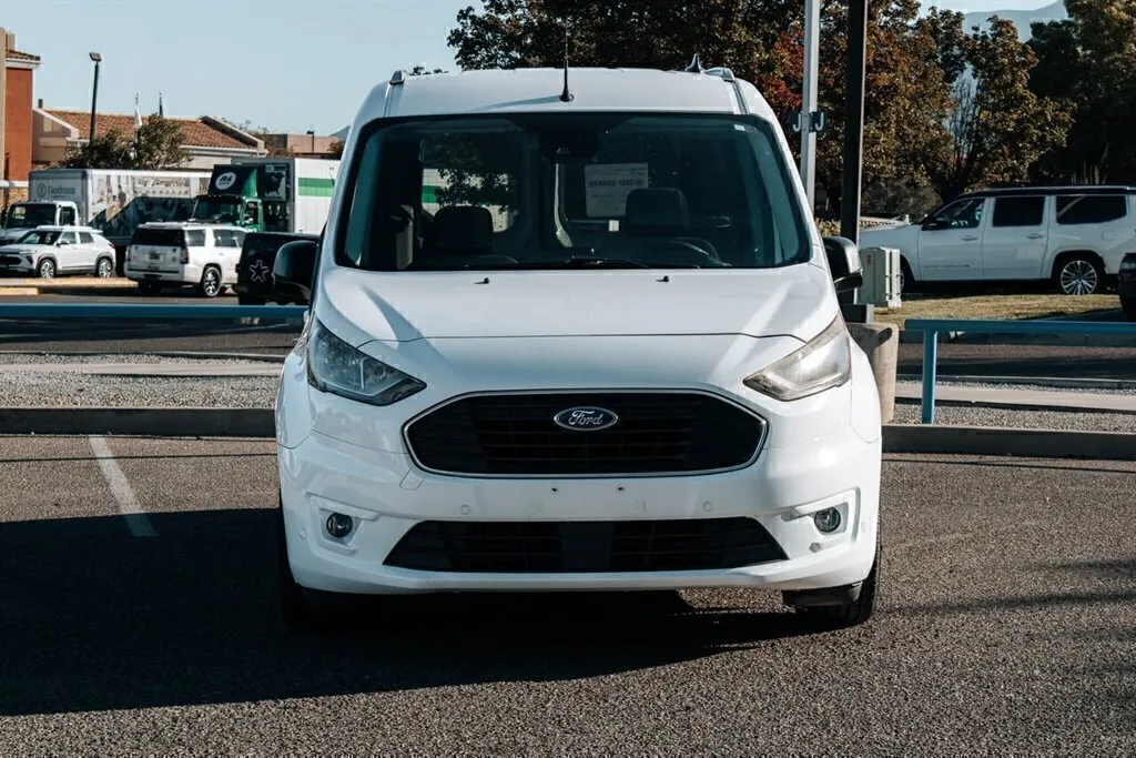 Ford Transit Connect photo 35