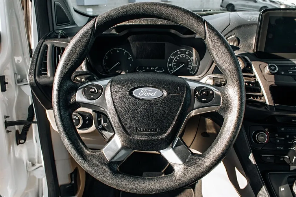 Ford Transit Connect photo 47