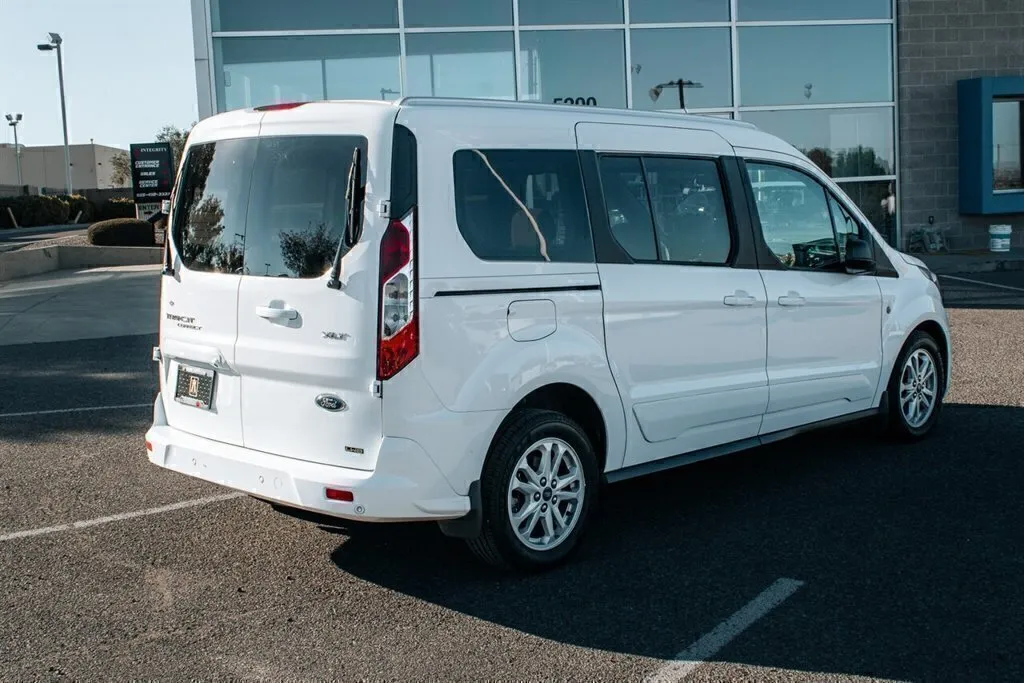 Ford Transit Connect photo 74