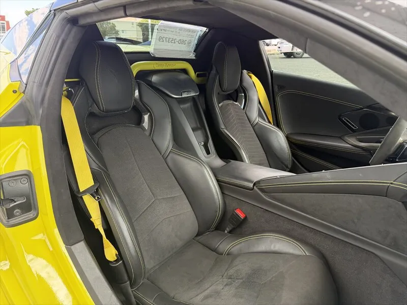 Chevrolet Corvette photo 21