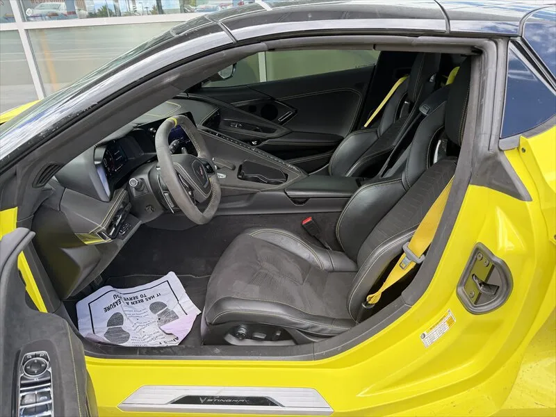 Chevrolet Corvette photo 18
