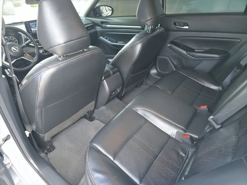 Nissan Altima photo 34