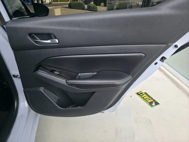 Nissan Altima photo 38