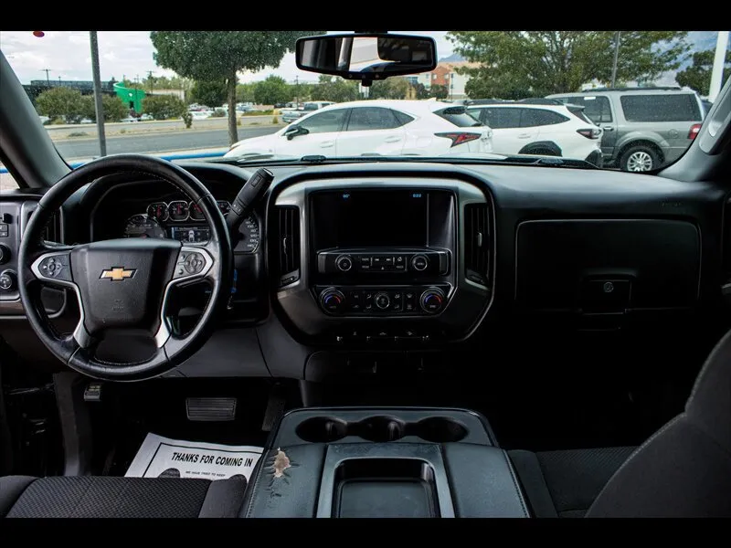 Chevrolet Silverado photo 12