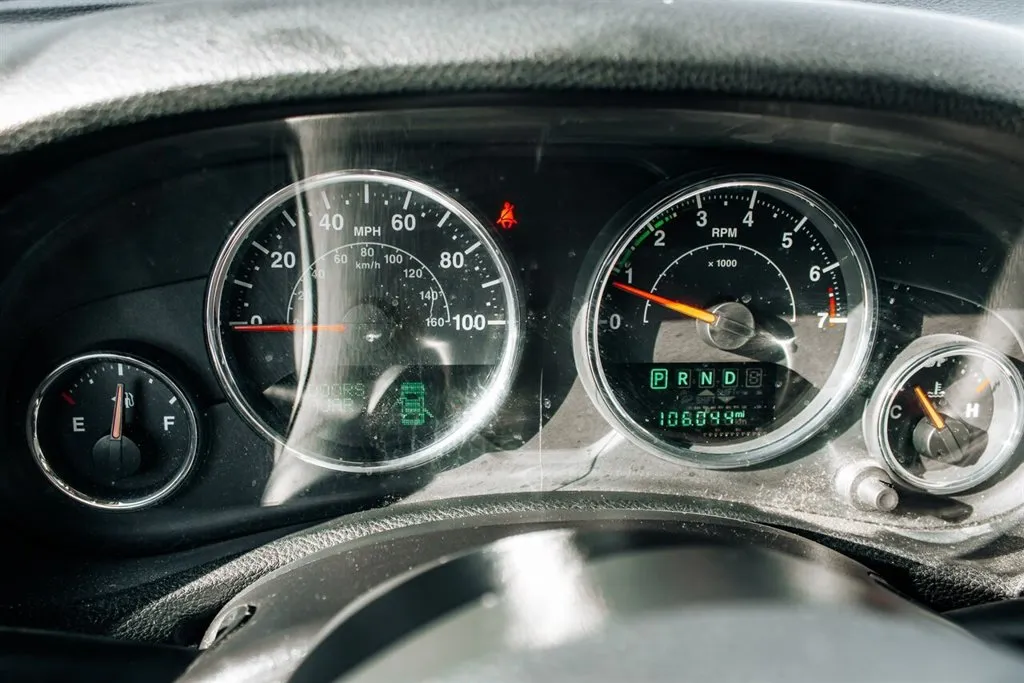 Jeep Wrangler photo 16
