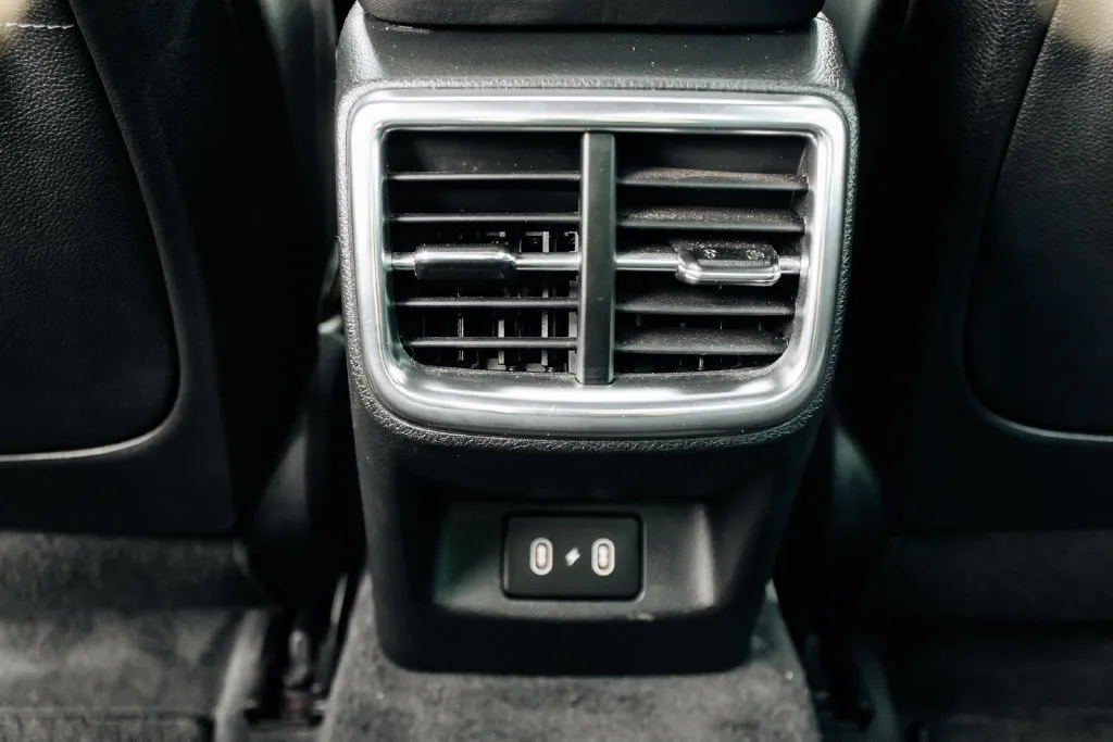 Kia K5 photo 23