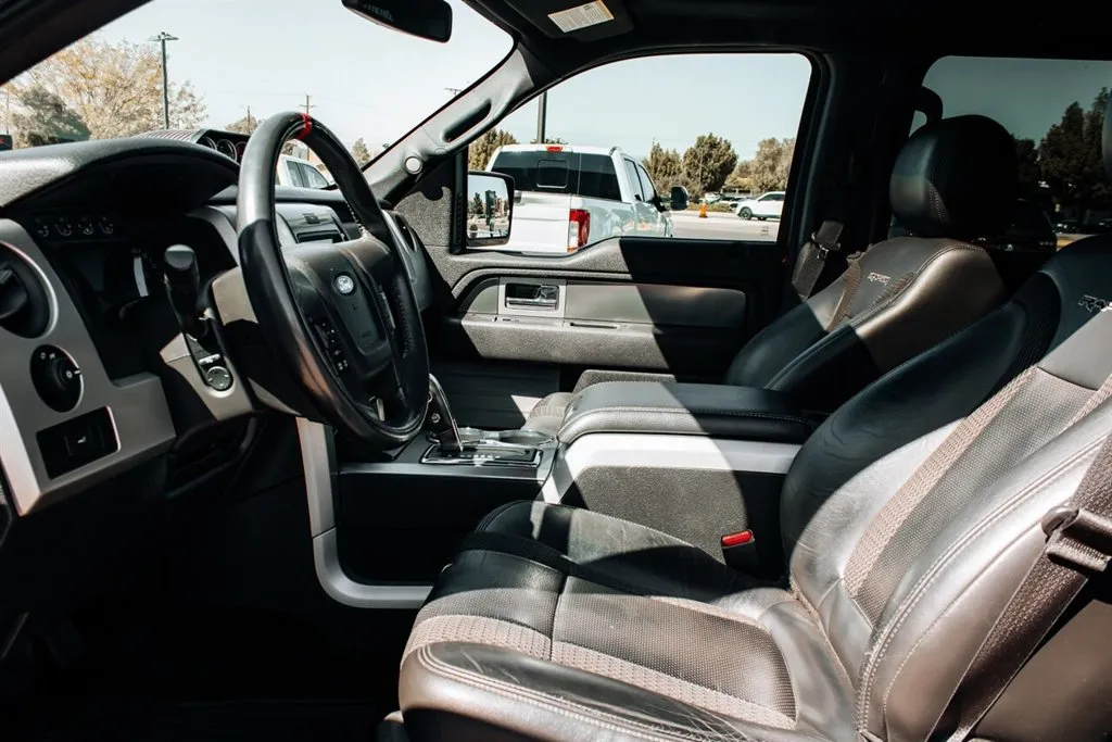 Ford F-150 photo 19