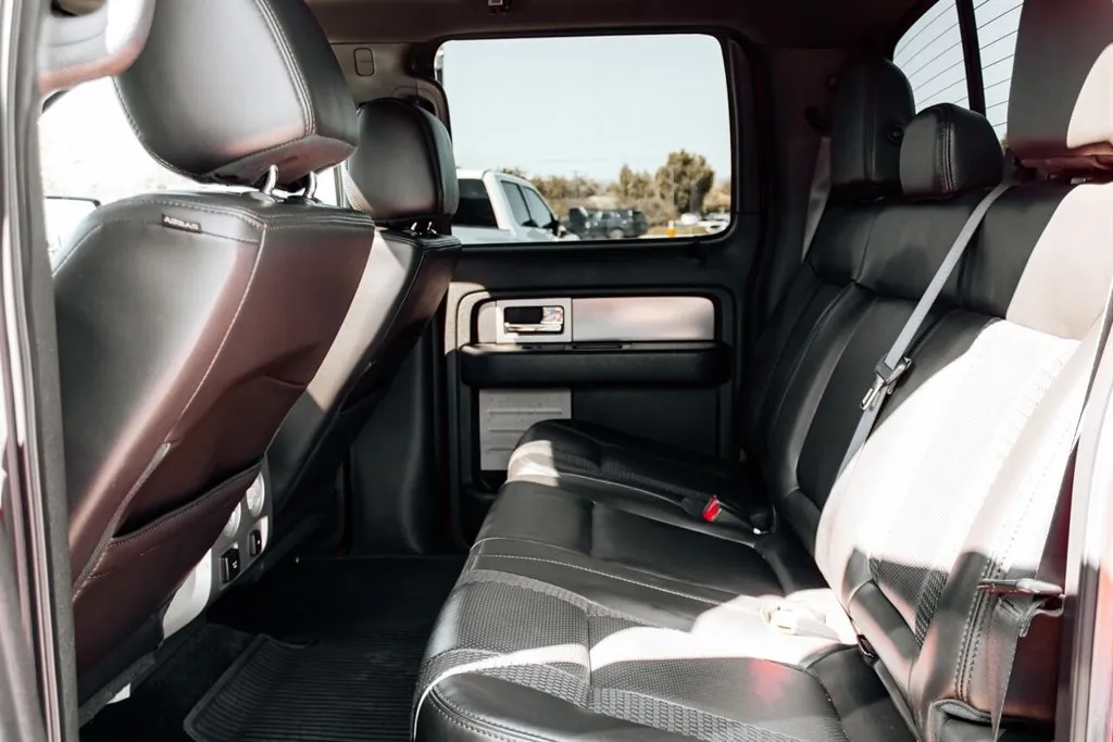 Ford F-150 photo 31