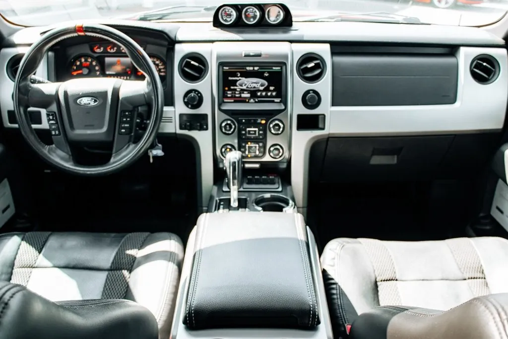 Ford F-150 photo 29