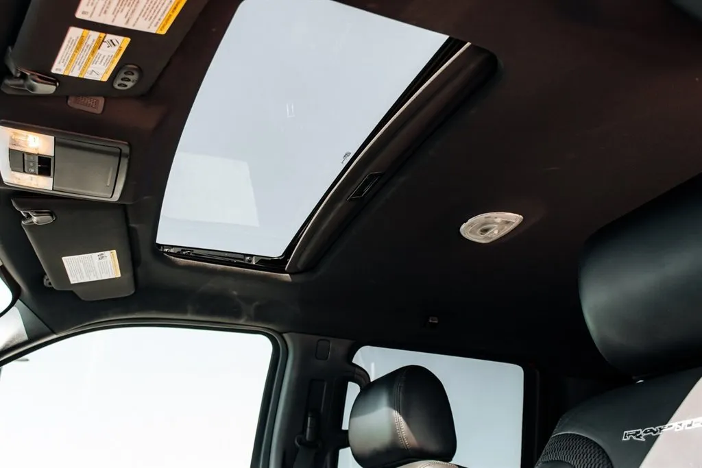 Ford F-150 photo 32