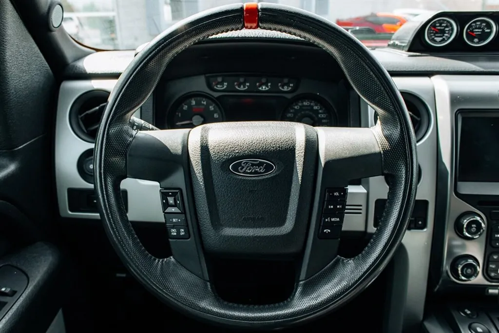 Ford F-150 photo 21