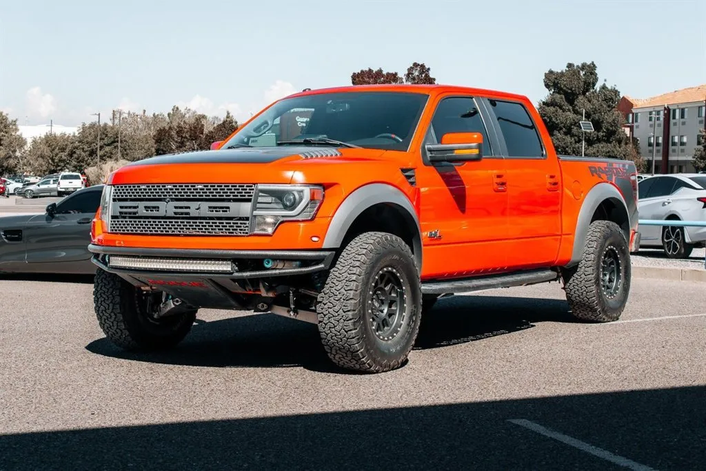 Ford F-150 photo 3