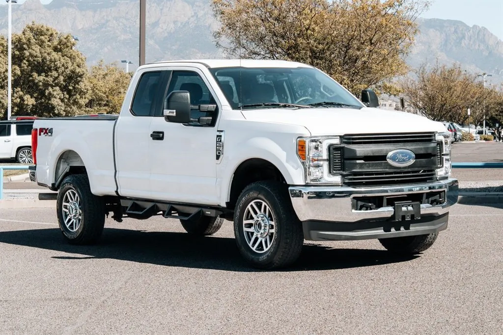 White 2019 Ford F-250SD XL for sale in Albuquerque, NM