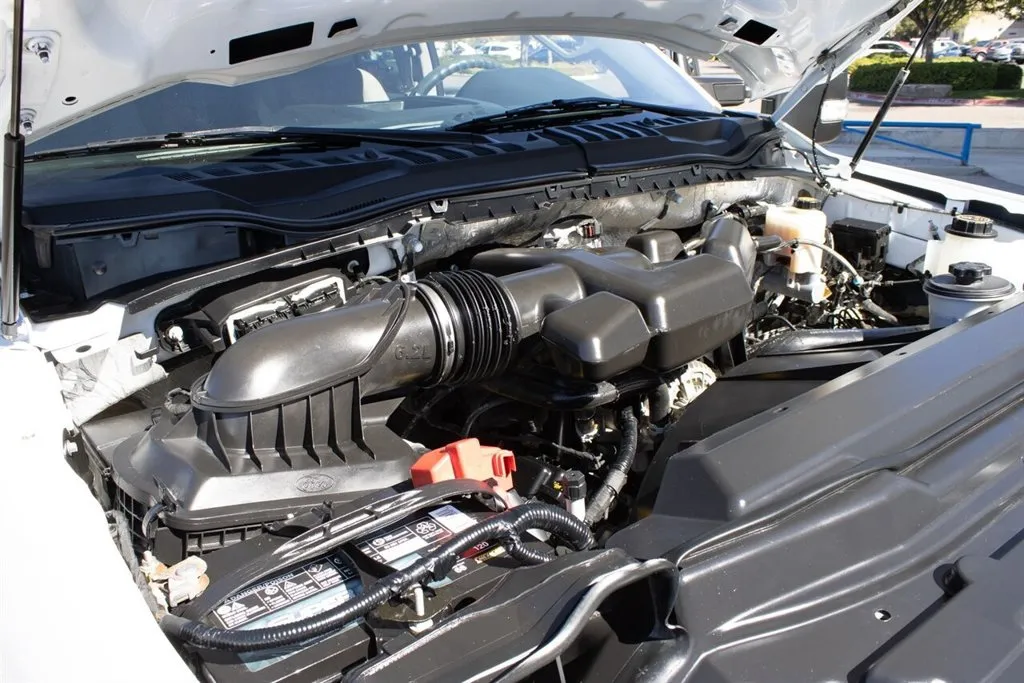 Ford F-250SD photo 34