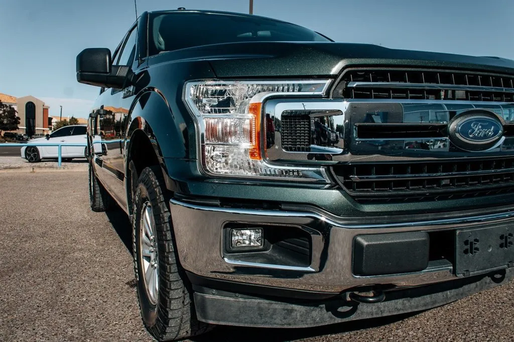 Ford F-150 photo 9