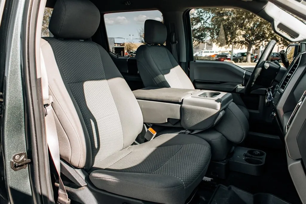 Ford F-150 photo 34