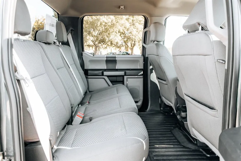 Ford F-150 photo 30