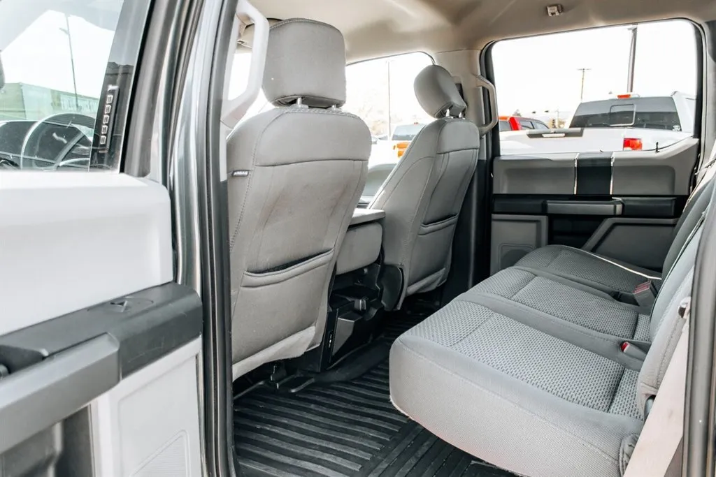 Ford F-150 photo 23