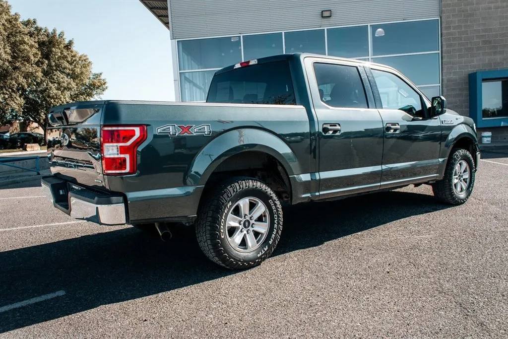 Ford F-150 photo 7