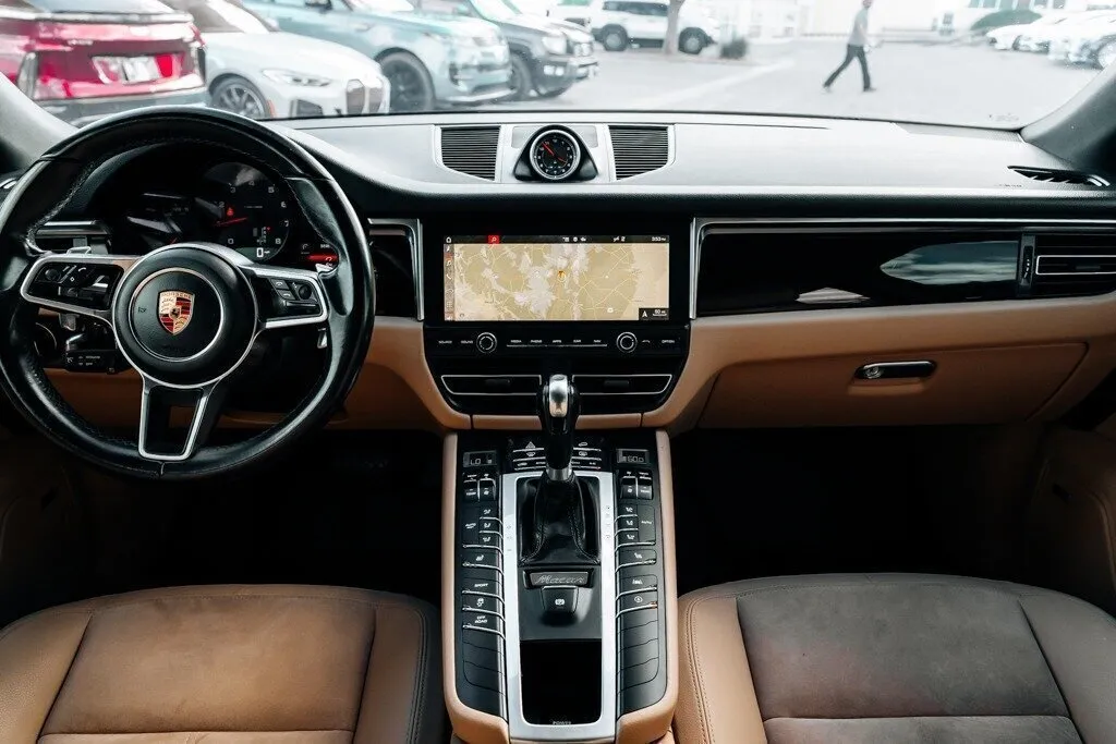 Porsche Macan photo 78