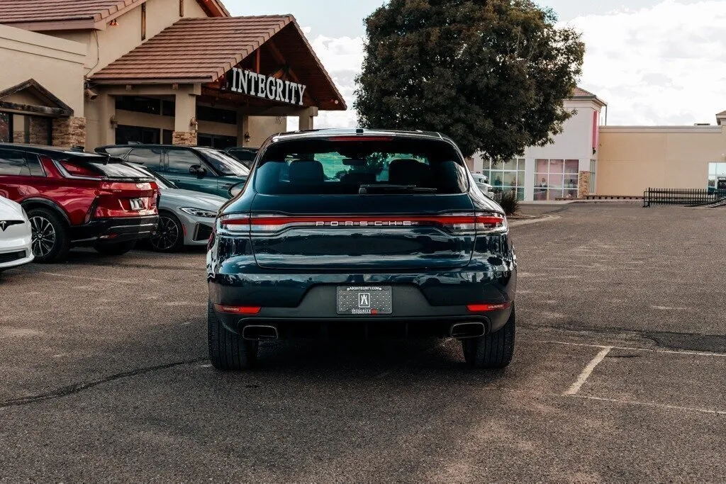 Porsche Macan photo 6