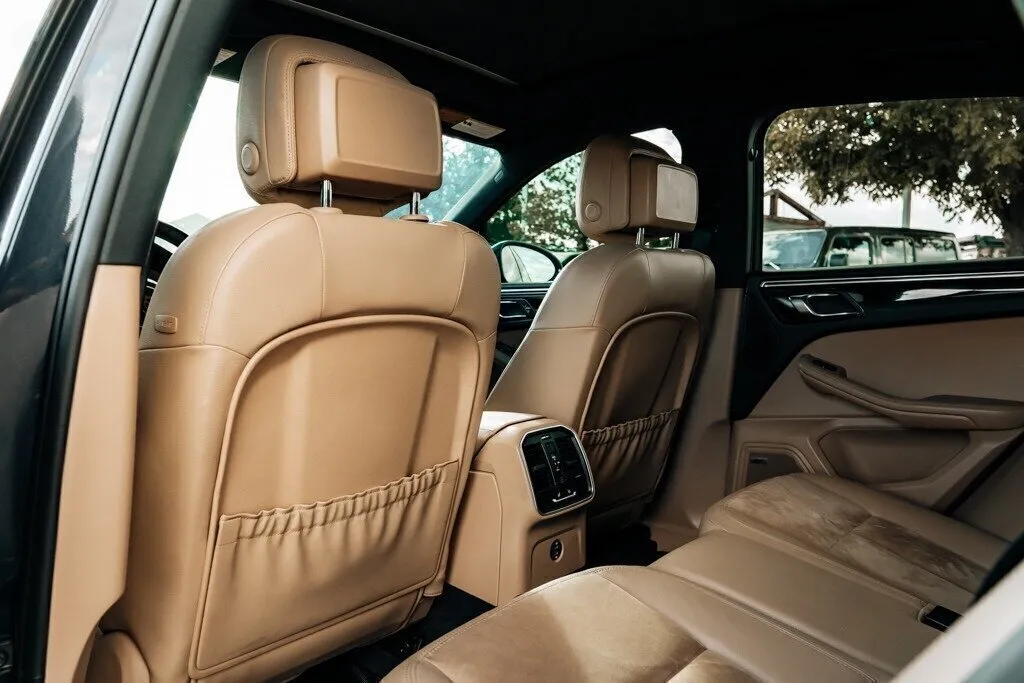 Porsche Macan photo 40
