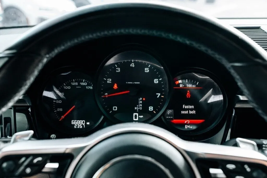 Porsche Macan photo 84