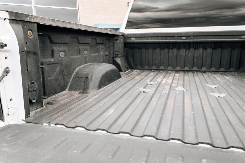 GMC Sierra photo 28