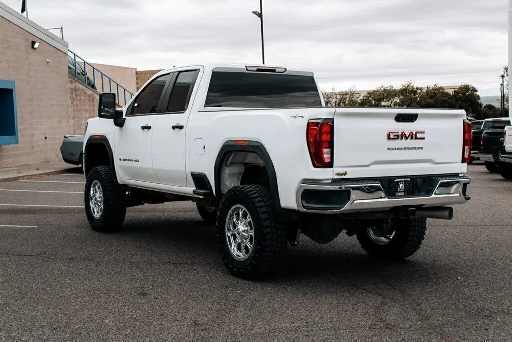 GMC Sierra photo 44
