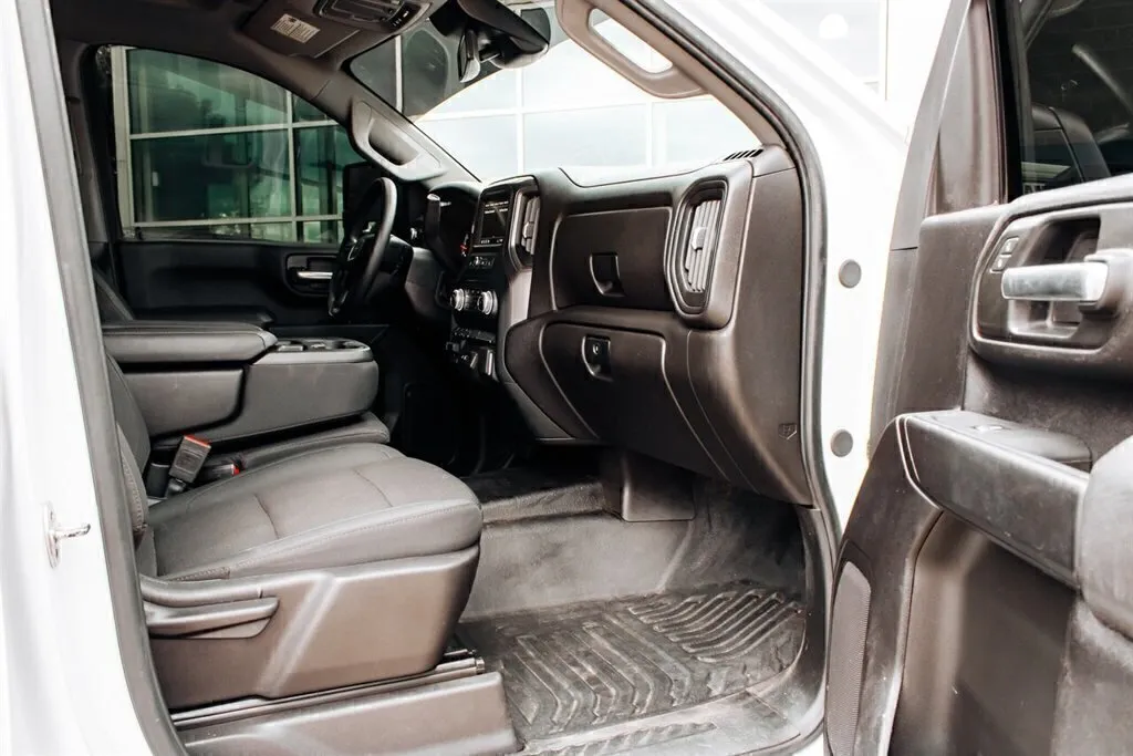GMC Sierra photo 34