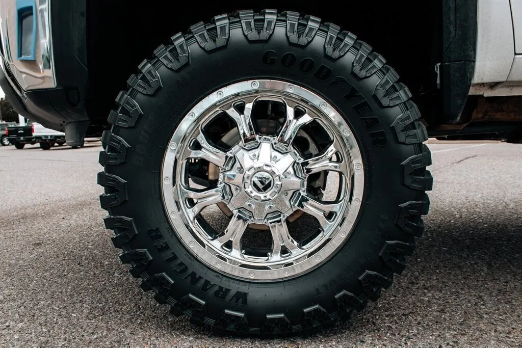 GMC Sierra photo 51