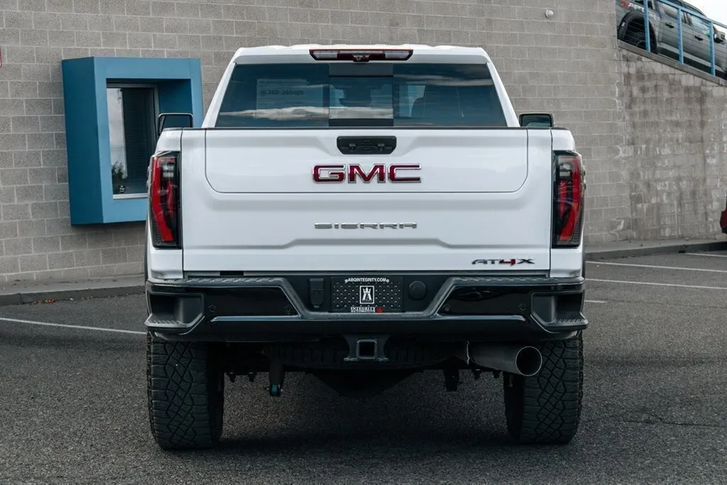 GMC Sierra photo 86