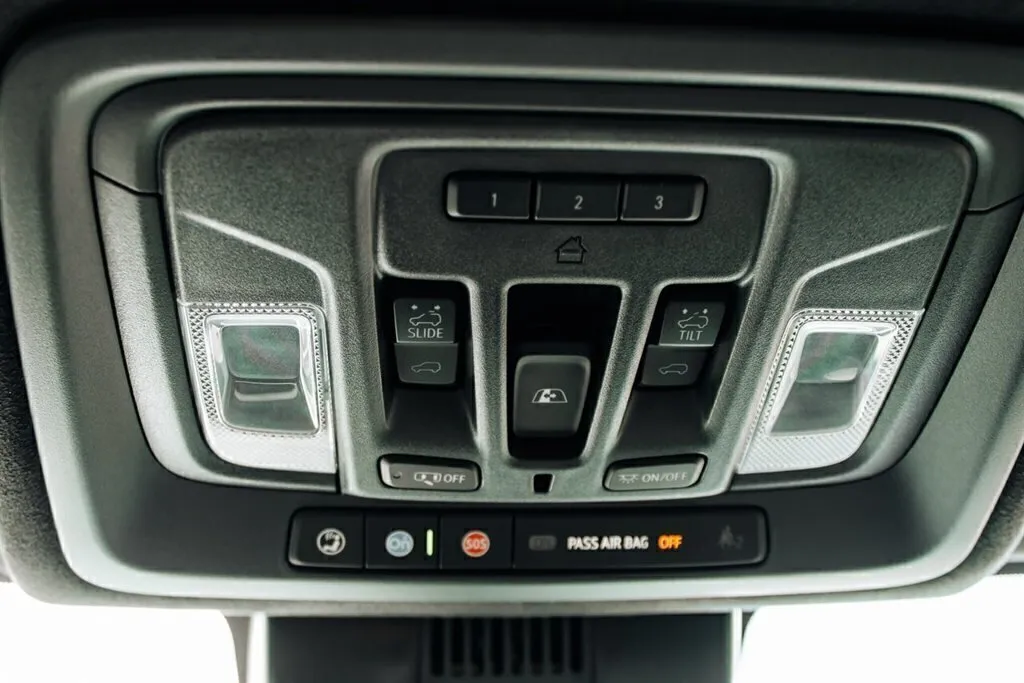 GMC Sierra photo 22