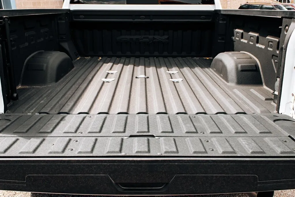 GMC Sierra photo 69