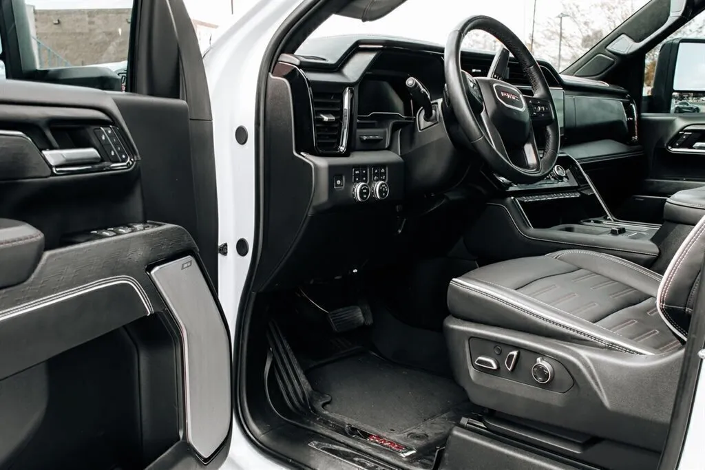 GMC Sierra photo 54