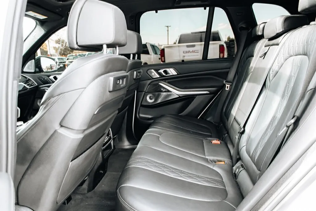 BMW X5 photo 30