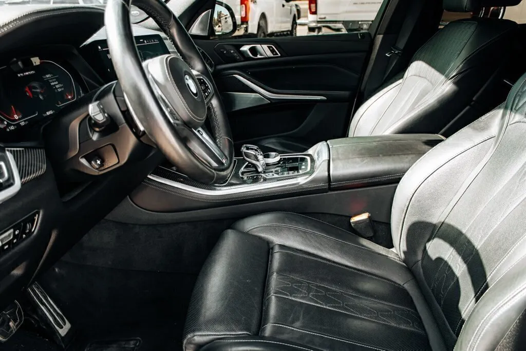 BMW X5 photo 19