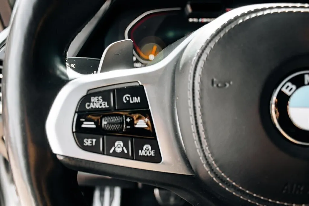 BMW X5 photo 20